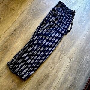 Sonoma Navy and White Striped linen Cotton Blend Pants